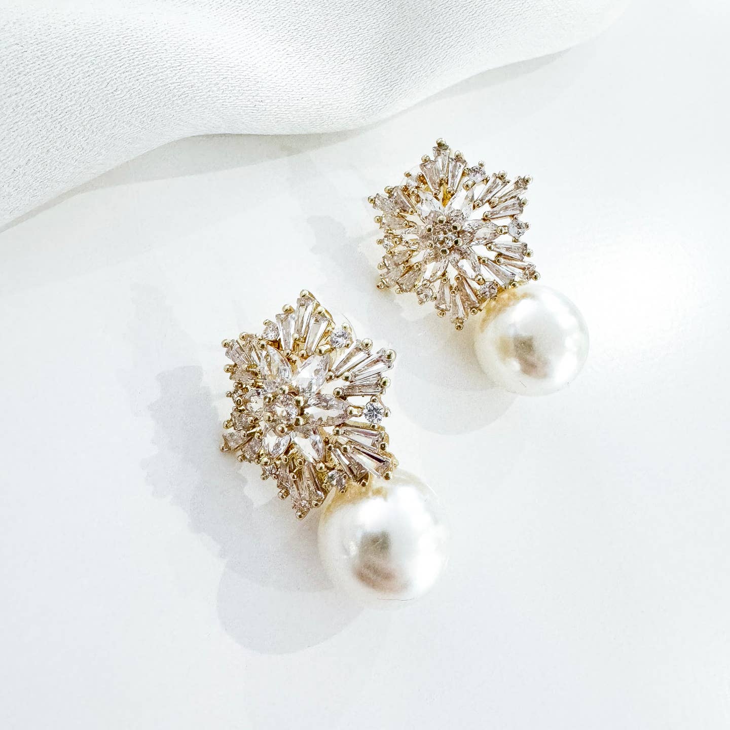 Gold Snowflake Crystal & Pearl Drop Earrings