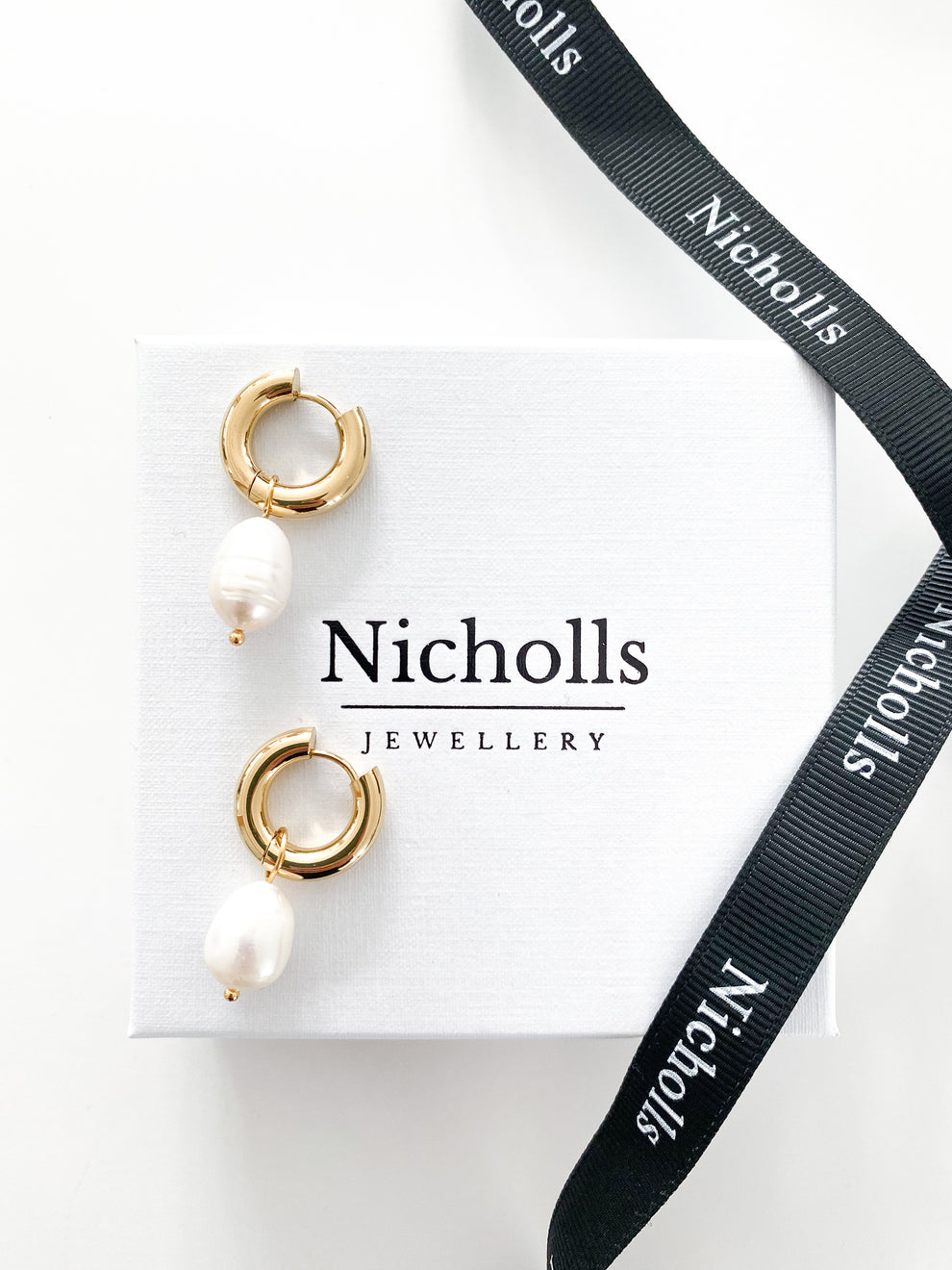 Pearl and Gold Hoop Earrings