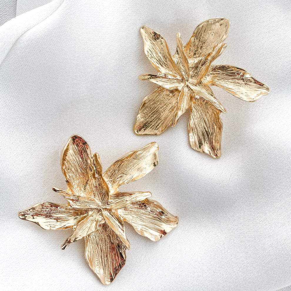 Gold Pointed Petal Flower Earrings