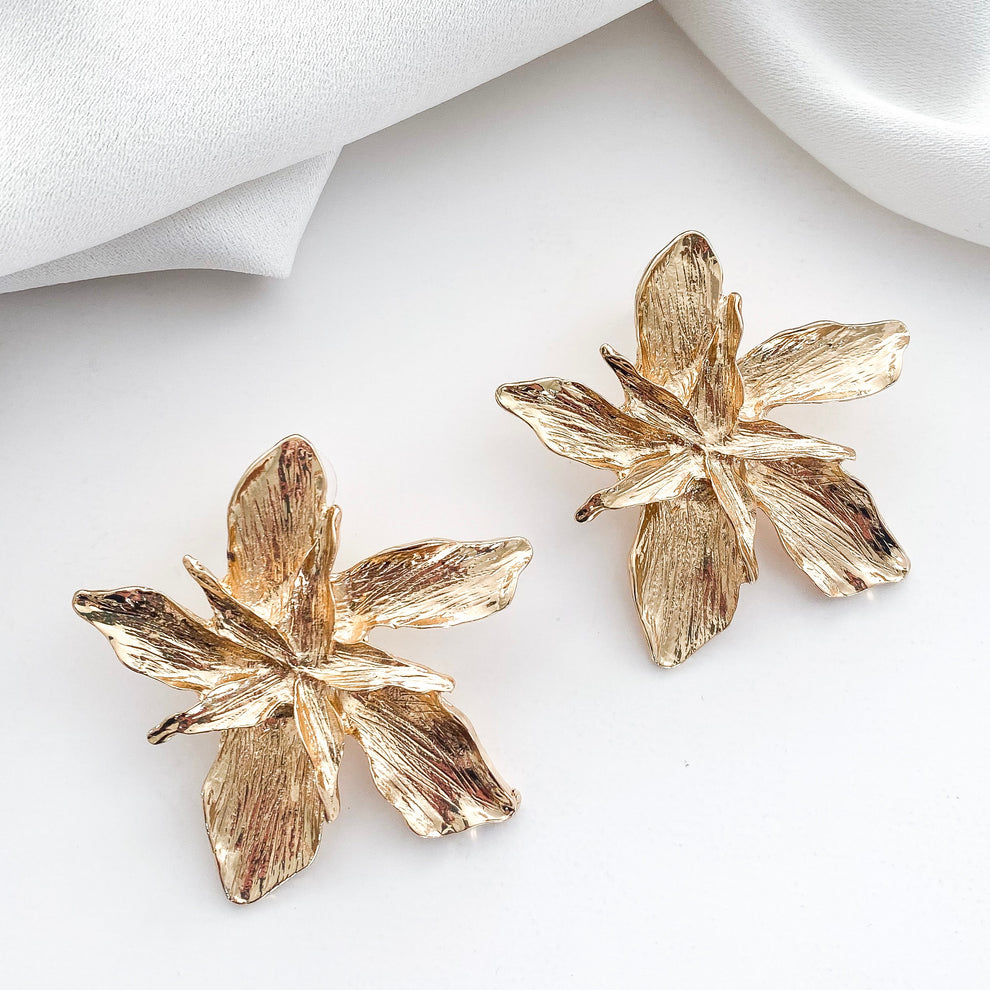 Gold Pointed Petal Flower Earrings